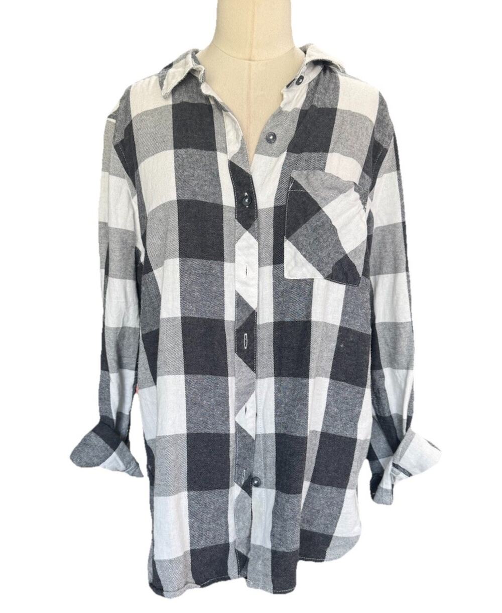 Woolrich Pemberton Flannel Shirt Womens Large Gray White Buffalo Plaid Button Up